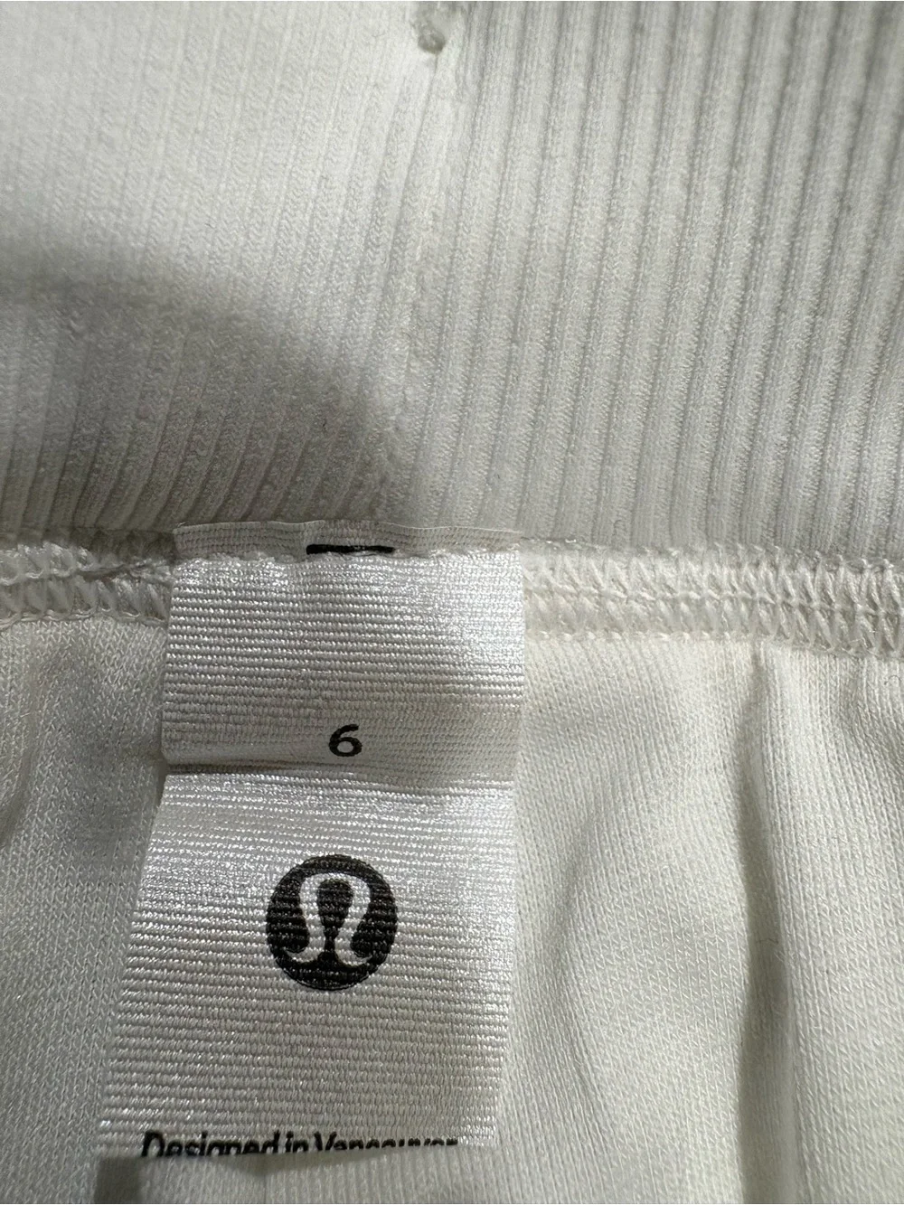 Lululemon capri crop pants